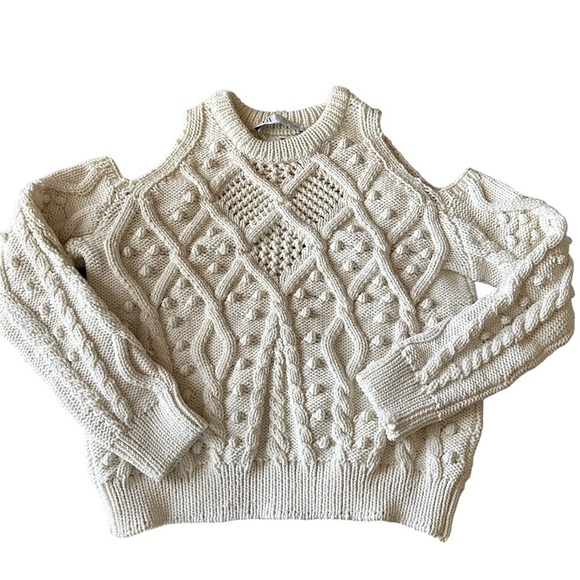 Zara Sweater Cable Knit Cold Shoulder Pom Pom Ecru Small - Picture 2 of 5